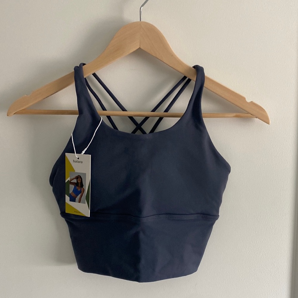 Sports top
